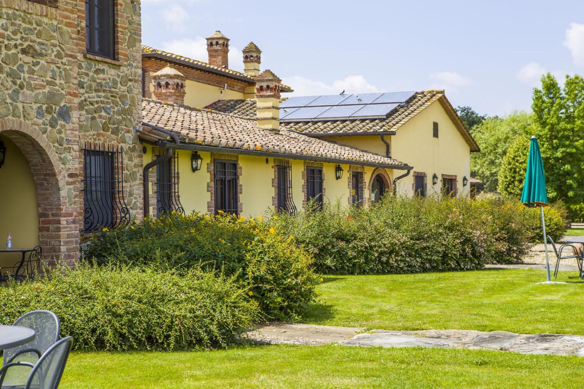 Villa Del Lago - Homelike Villas カスティリオーネ・デル・ラーゴ エクステリア 写真